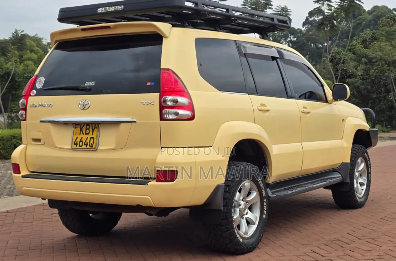 Toyota Land Cruiser Prado 2007 Yellow