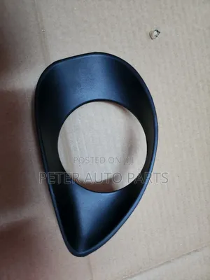 Foglight Cover Vitz 2005