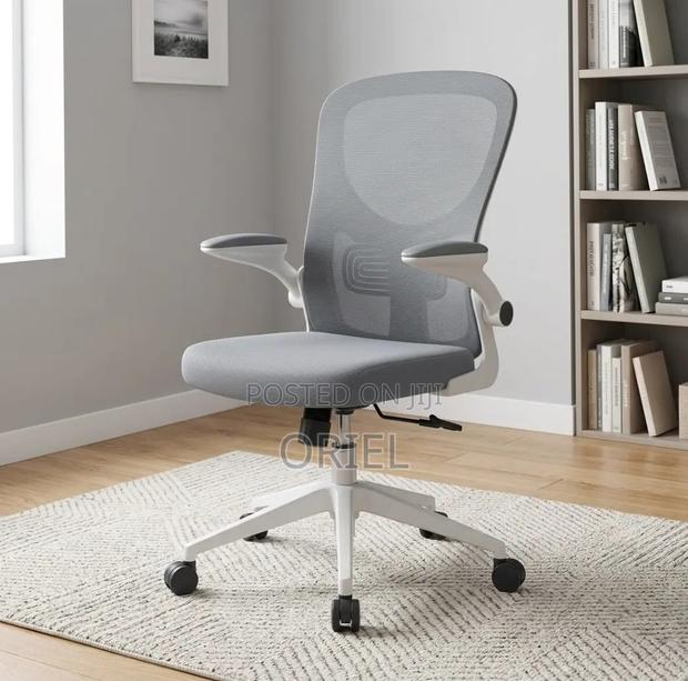 Office Chair : Gray Backrest Office Chair