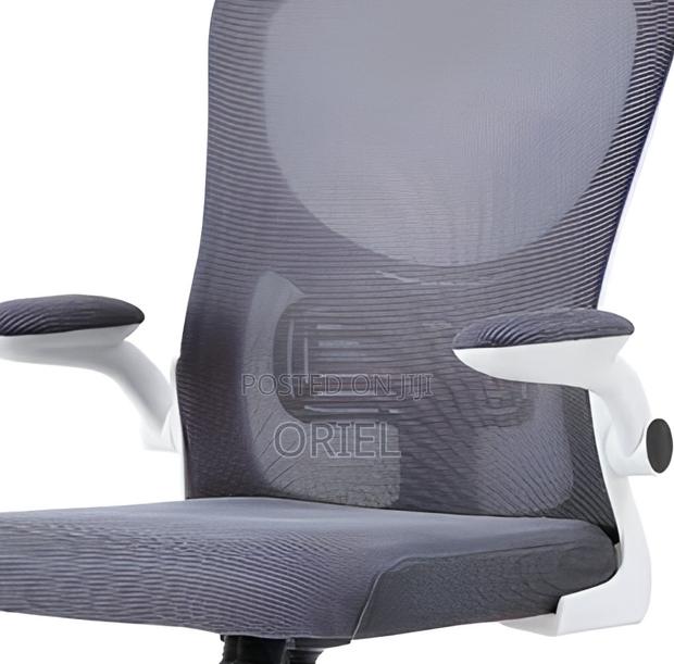 Office Chair : Gray Backrest Office Chair - thumbnail 10
