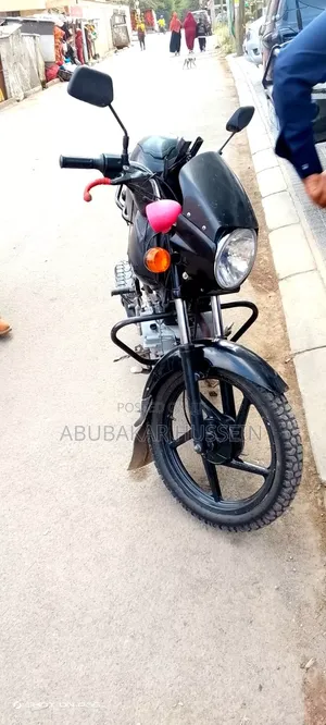Bajaj Boxer 2025 Black