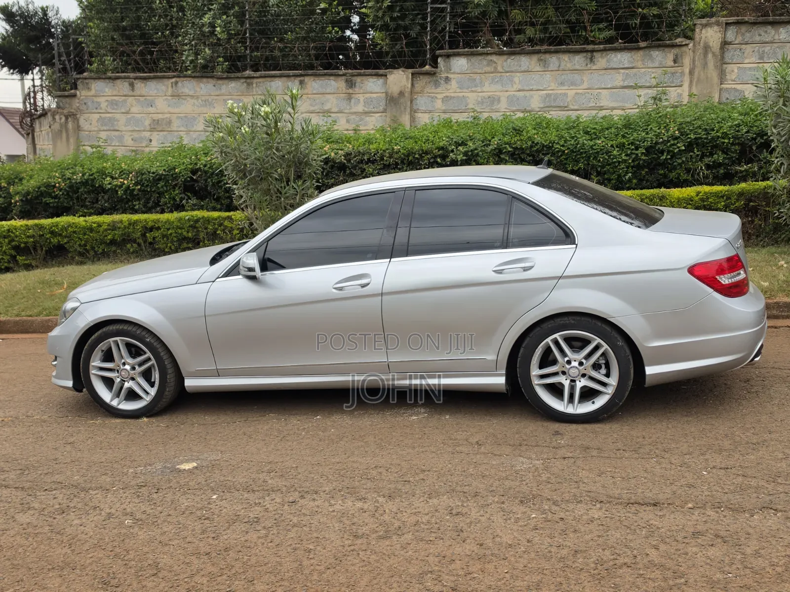 Mercedes-Benz C200 2014 Silver