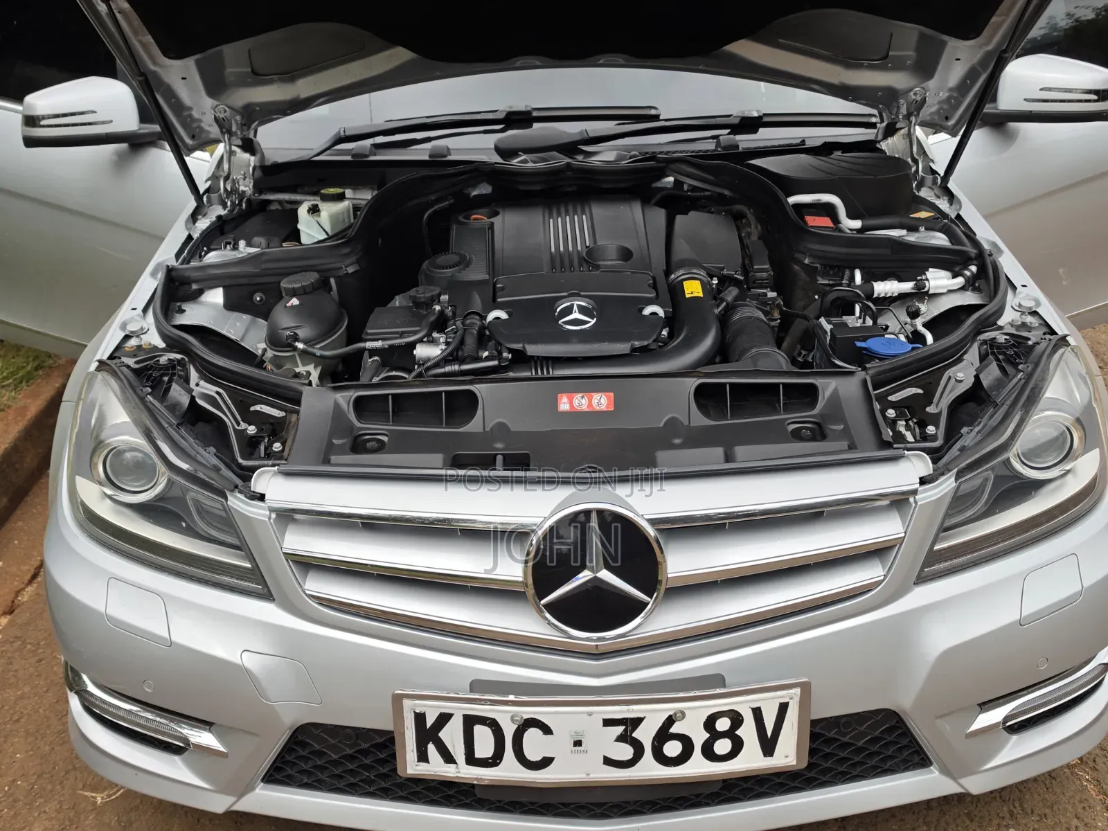 Mercedes-Benz C200 2014 Silver