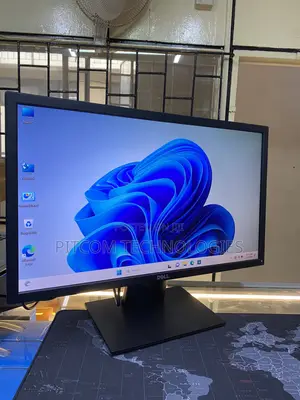 Dell Monitors 24inches With Display and VGA Ports