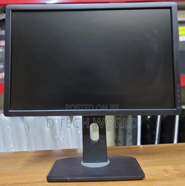 Dell 22 Inch Framed Monitor 
Vga/Display/Dvi