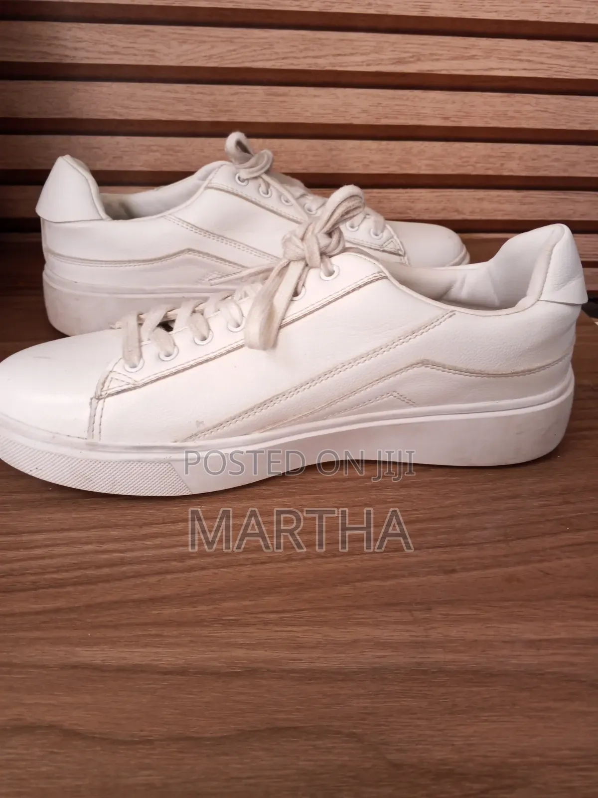 Valentino Sneaker