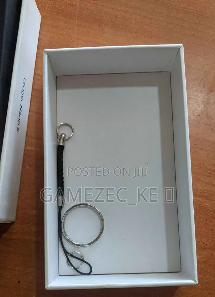 LEDGER NANO S (For Parts or Not Working)
