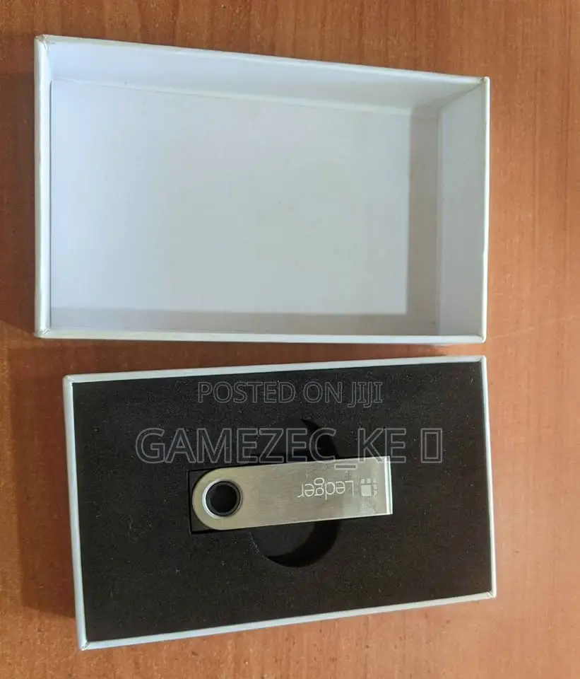 LEDGER NANO S (For Parts or Not Working)