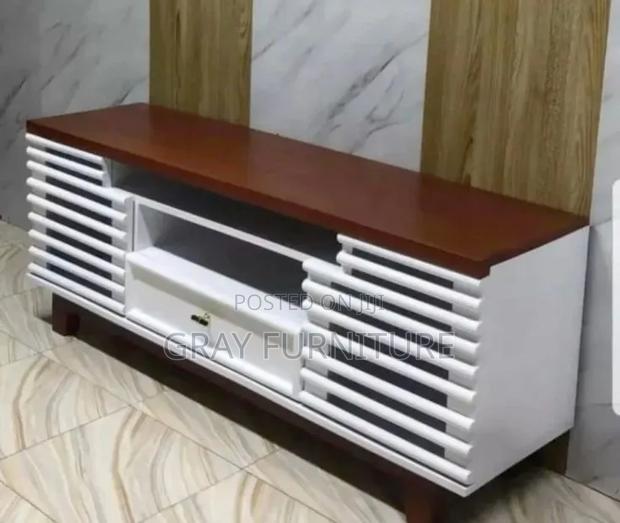 Stylish TV Stand - thumbnail 2
