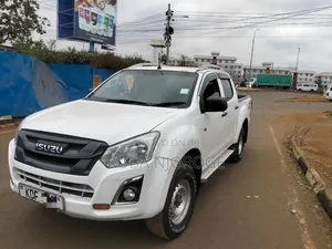 Isuzu D-MAX 2015 White