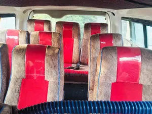 Toyota HiAce 2009 White