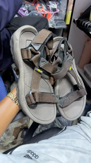 Brown Men's Teva Opens