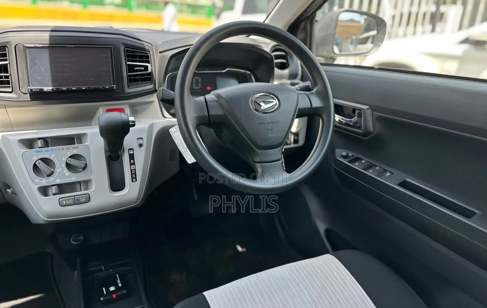 Daihatsu Mira 2019 White