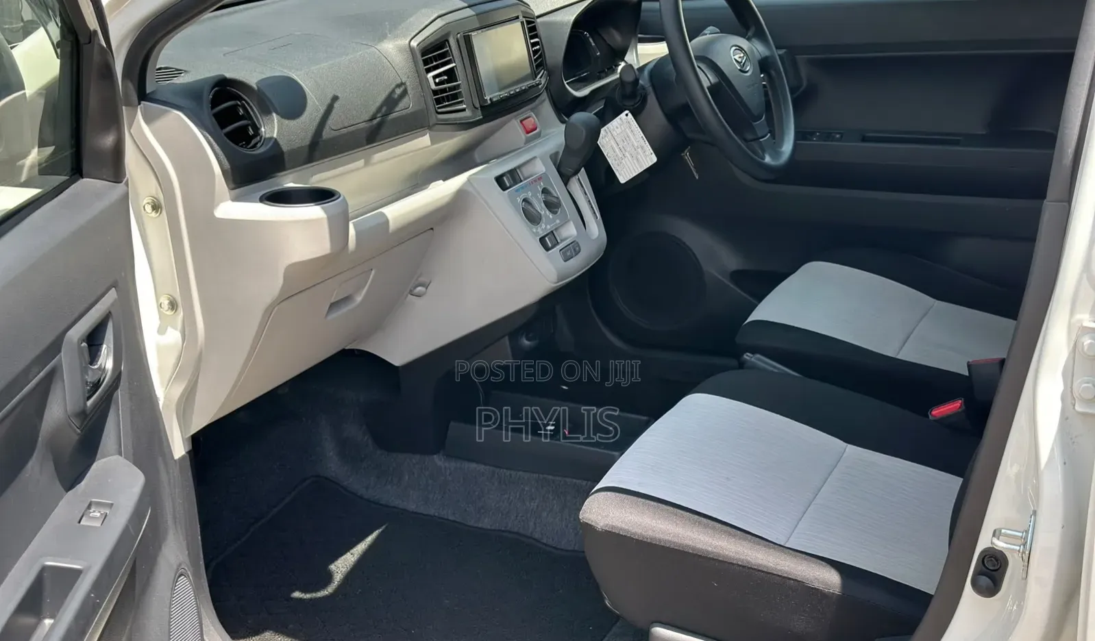 Daihatsu Mira 2019 White