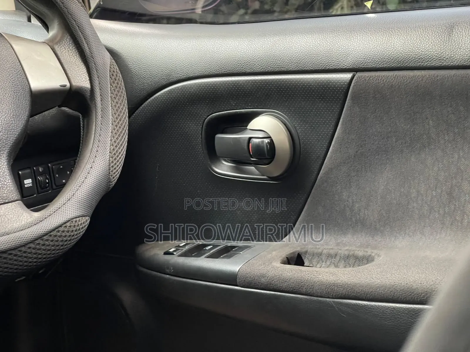 Nissan Note 2011 Brown