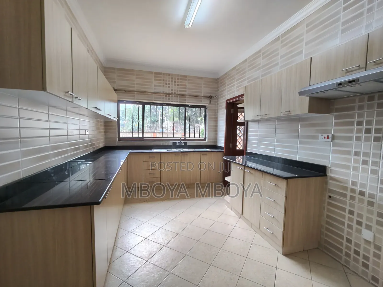 4bdrm Apartment in Spring Valley for rent
