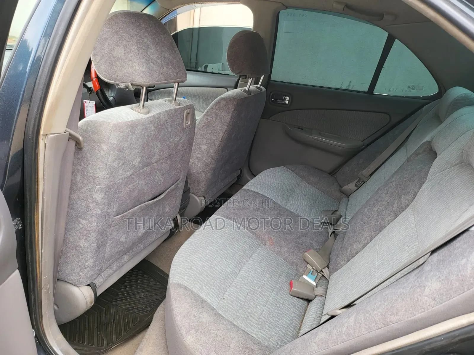 Nissan Sunny 2000