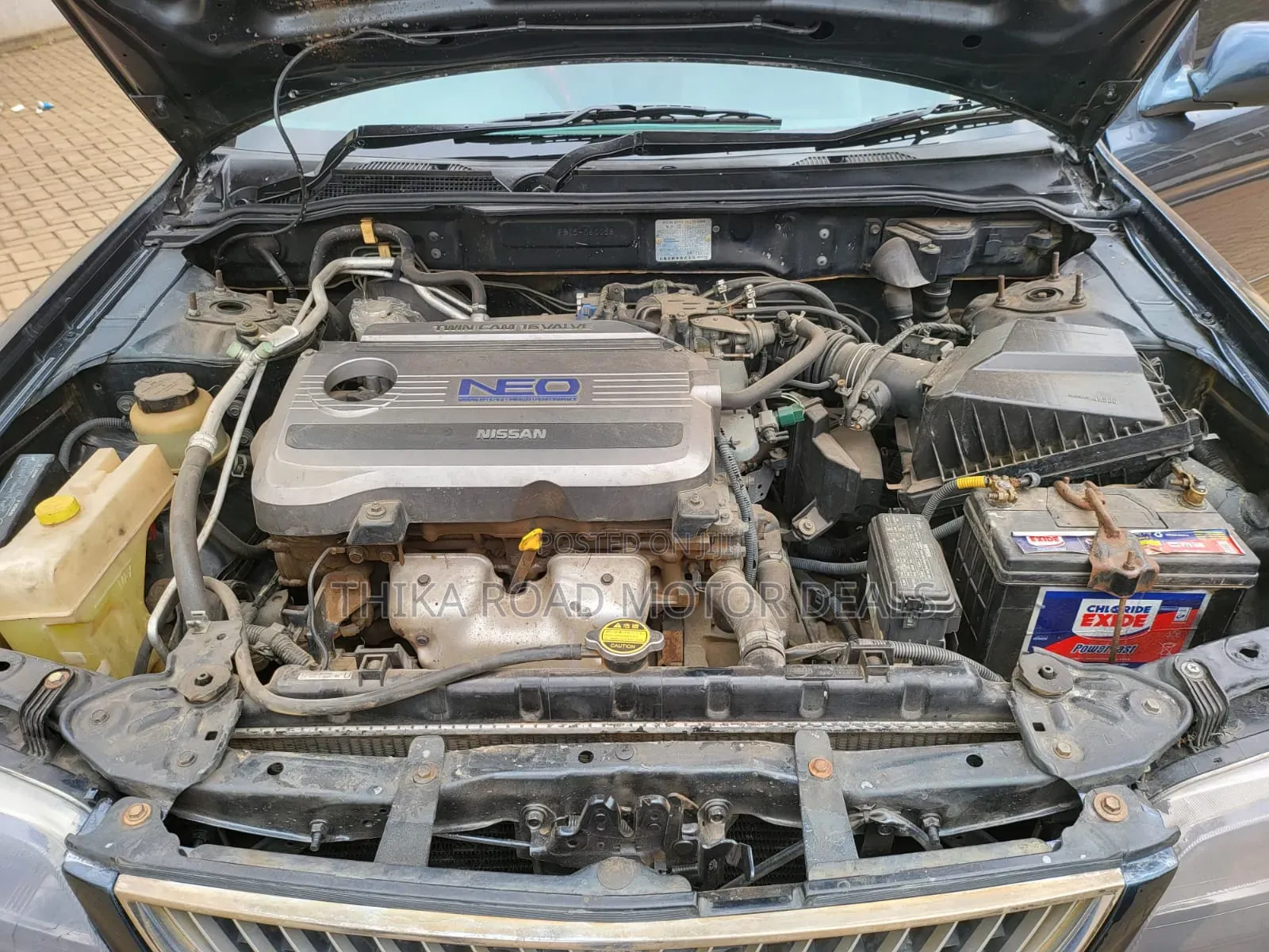 Nissan Sunny 2000