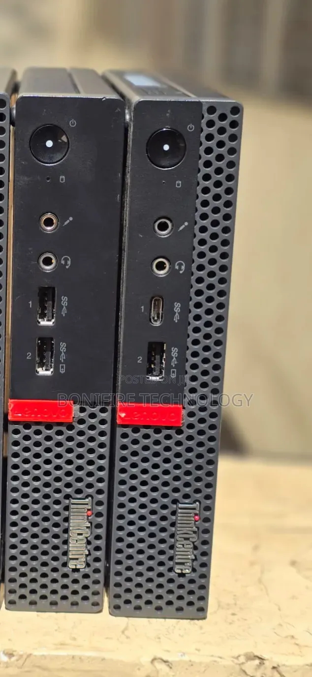 Desktop Computer Lenovo ThinkCentre M710 8GB Intel Core i3 SSD 128GB