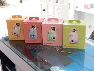 FUJIFILM INSTAX MINI 12 Instant Film Camera