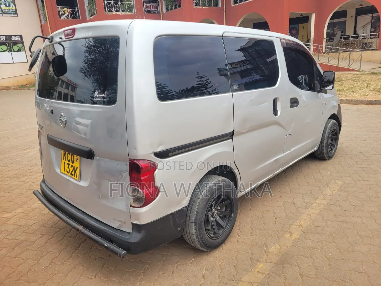 Nissan NV200 2011 Silver