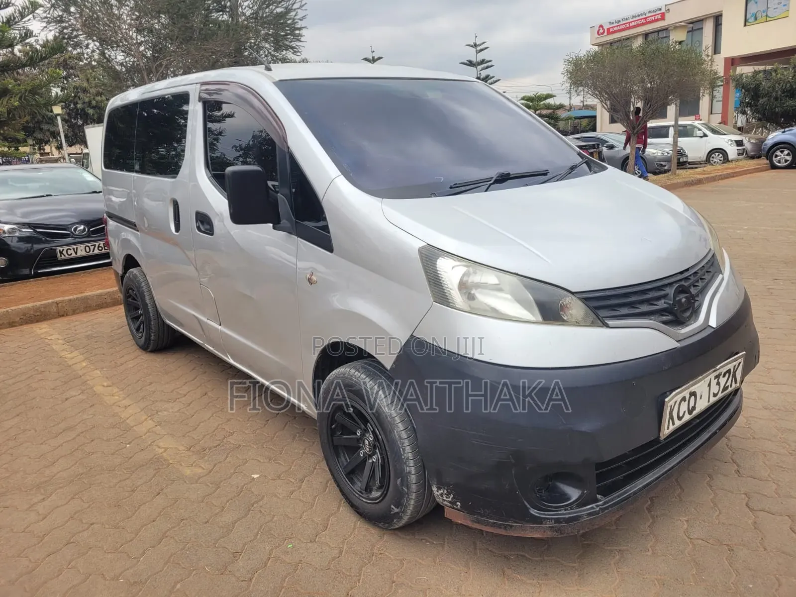 Nissan NV200 2011 Silver