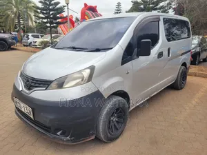 Nissan NV200 2011 Silver