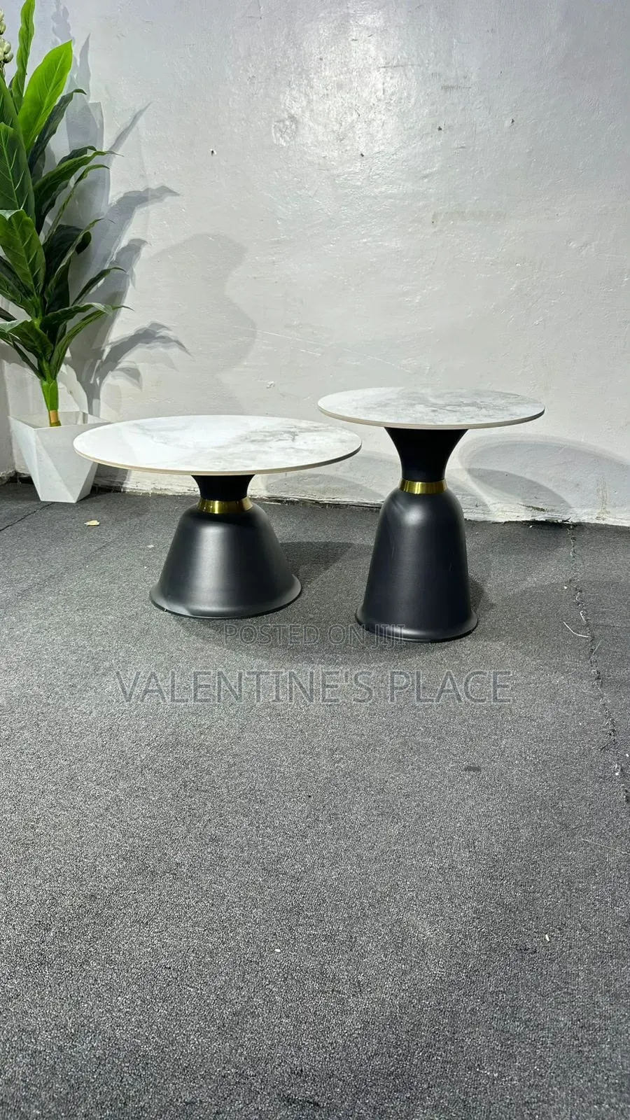 Nesting Coffee Tables*
 With a Black or White Finish Metal Base.