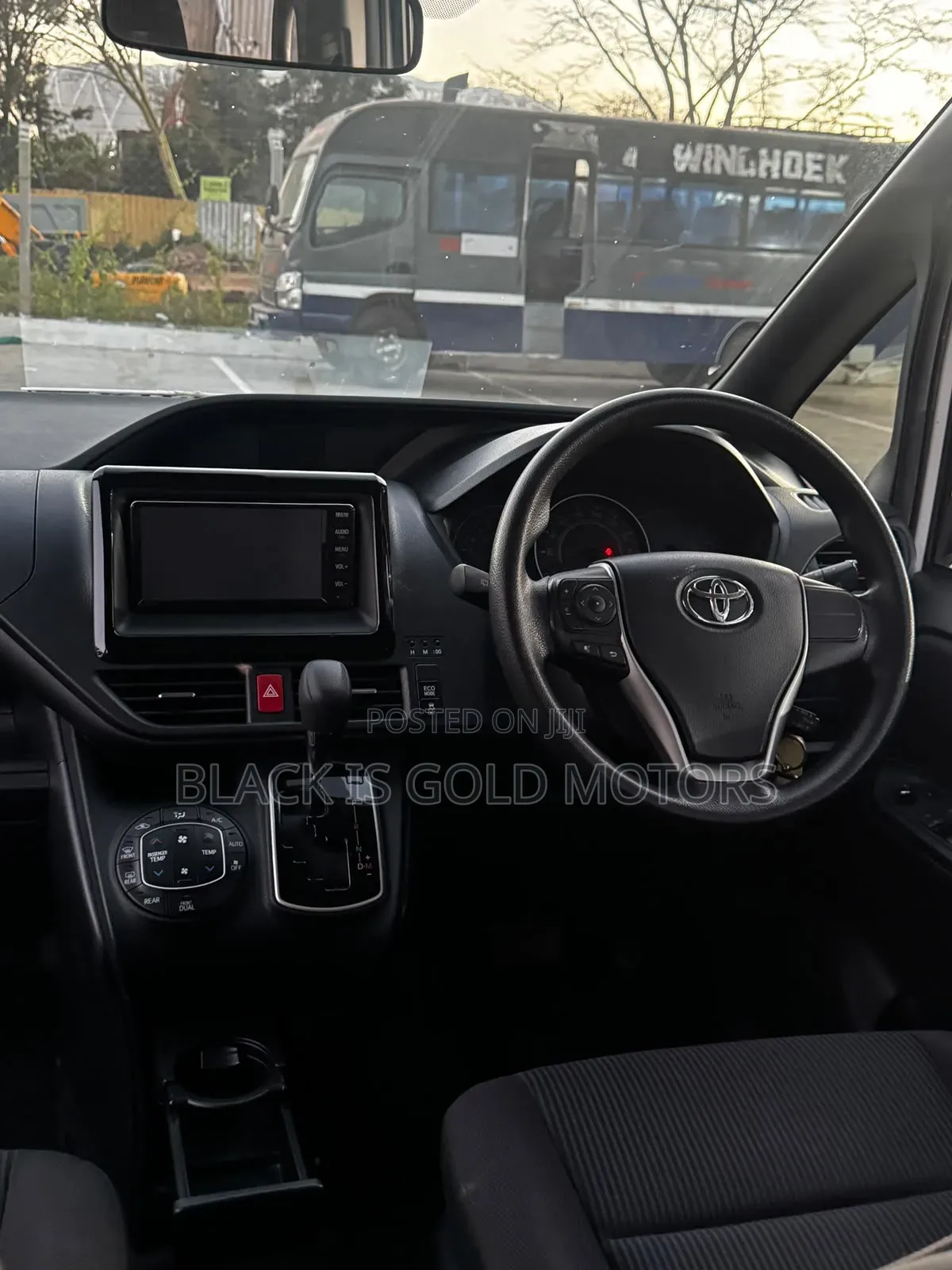 Toyota Voxy 2019 White