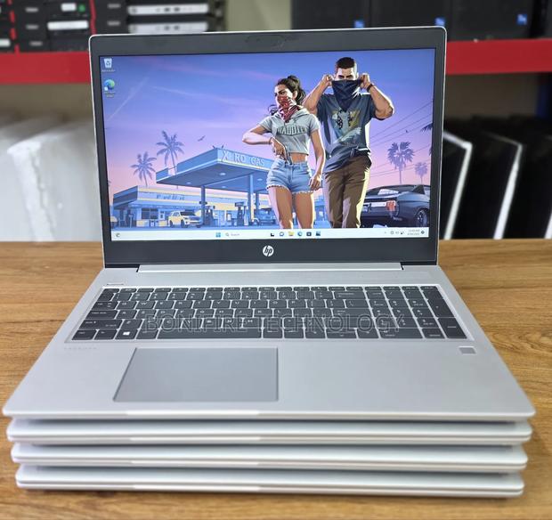 Laptop HP ProBook 455 8GB AMD Ryzen 5 SSD 256GB