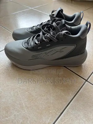 Sketchers SKX Shoes Brand New