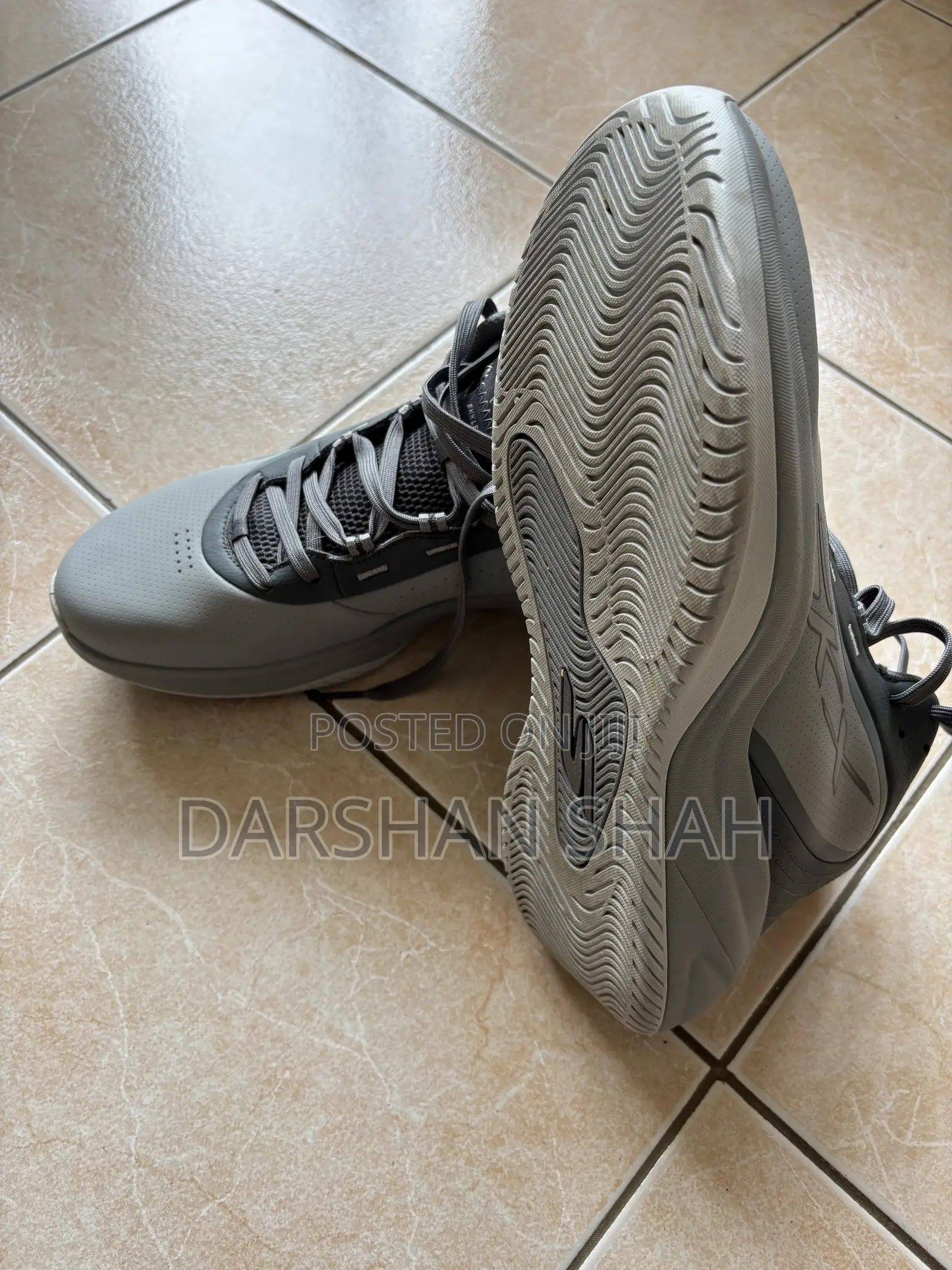 Sketchers SKX Shoes Brand New