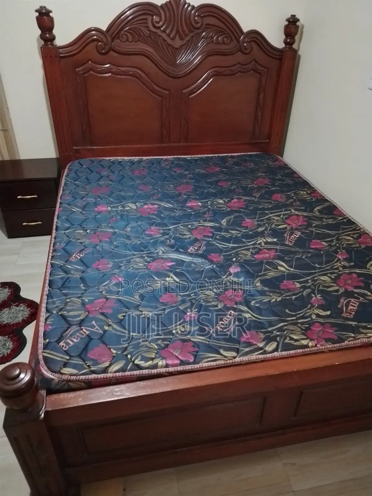 Strong 5 by 6 Mahogany Bed With a Bobmil Amara Mattress