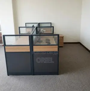 Office Workstation : Office Modular Staff Workstation for 4