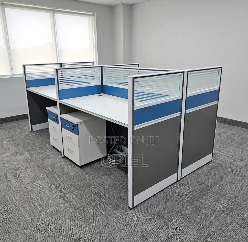 Office Workstation : Office Modular Staff Workstation for 4