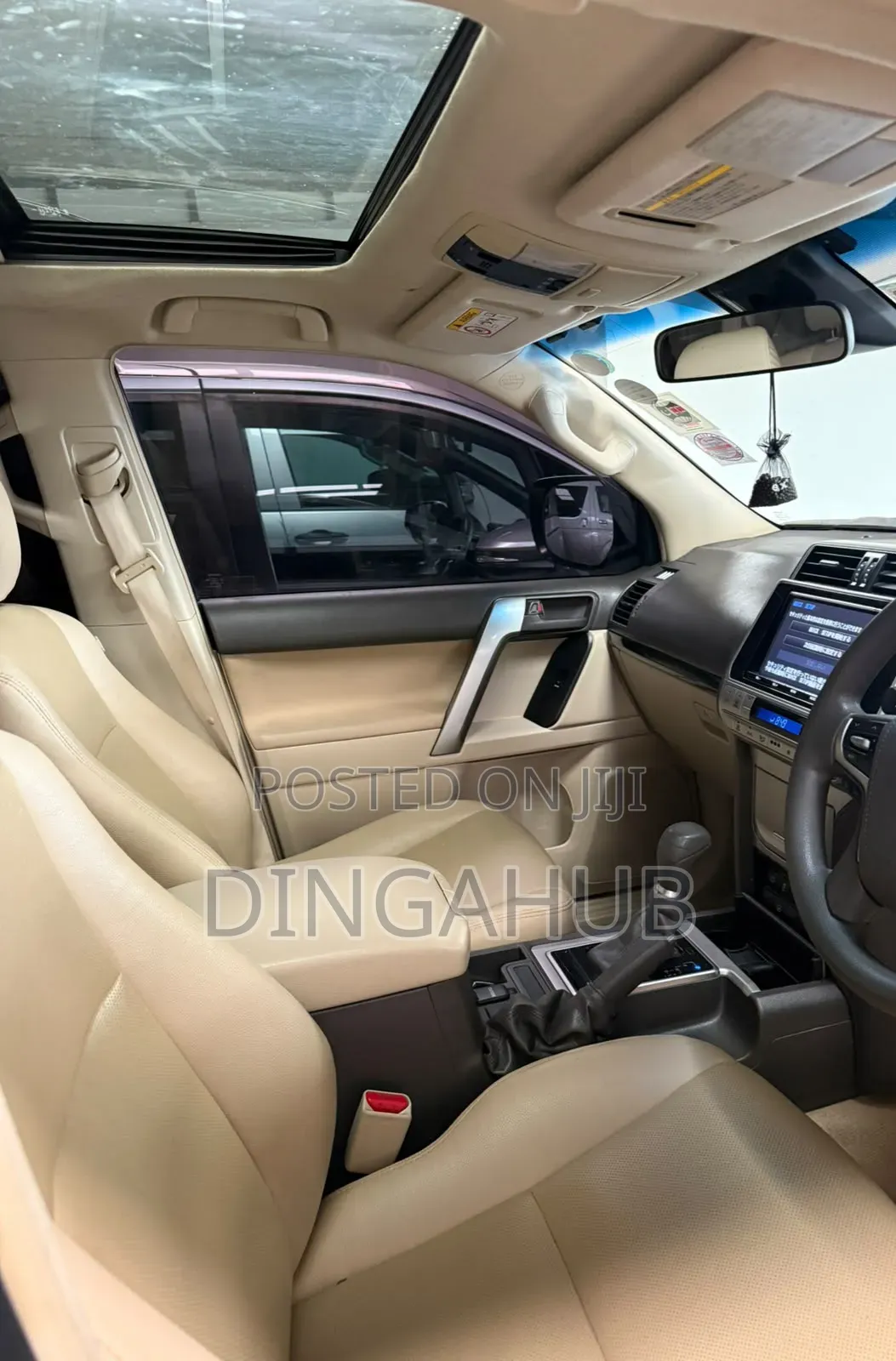 Toyota Land Cruiser Prado 2018 White