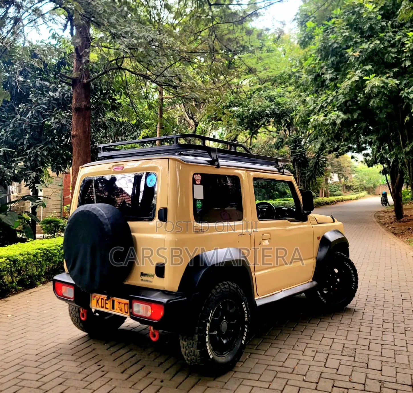 Suzuki Jimny 2022 Beige