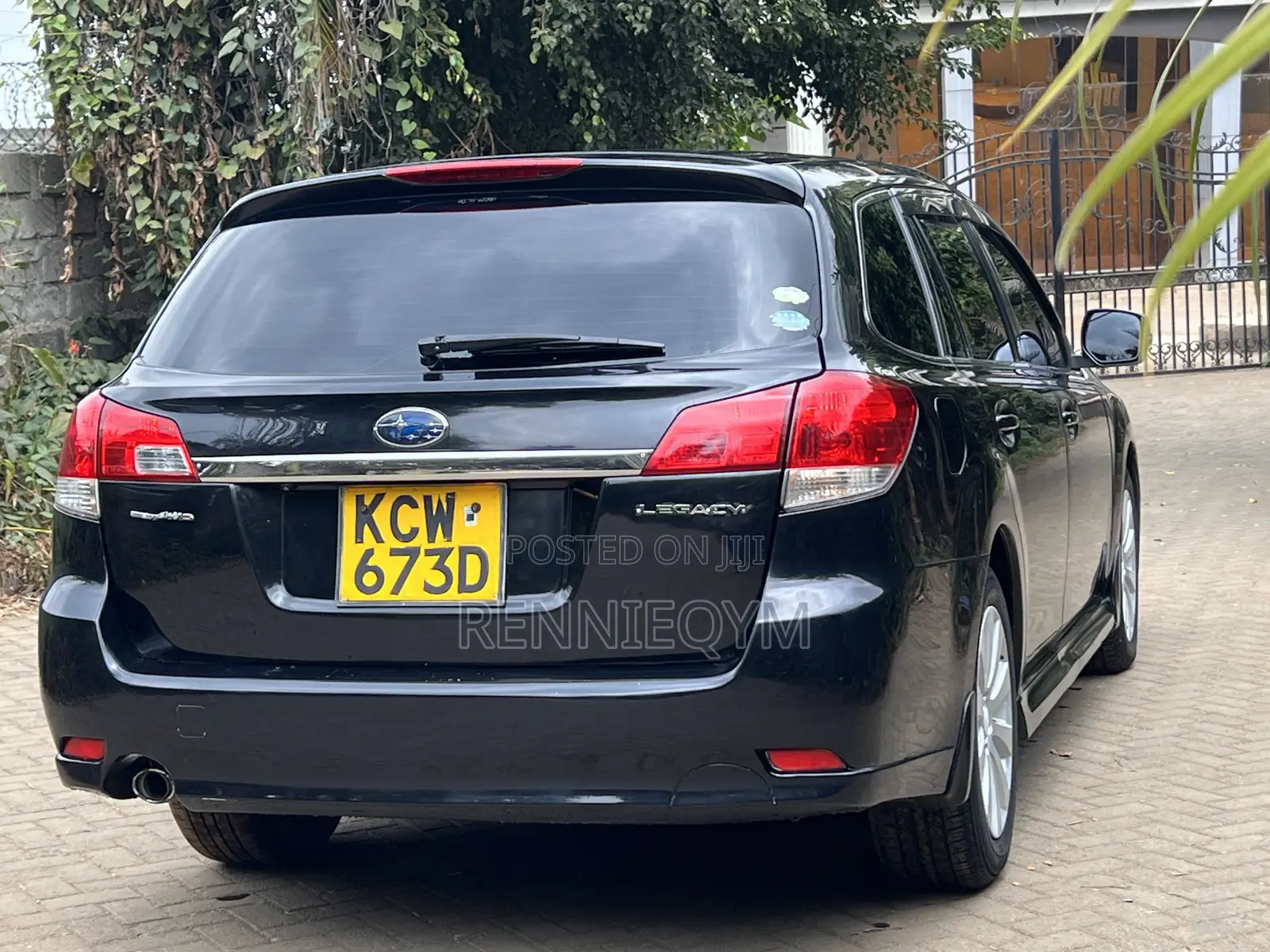 Subaru Legacy 2.5i Limited Sedan 2012 Black