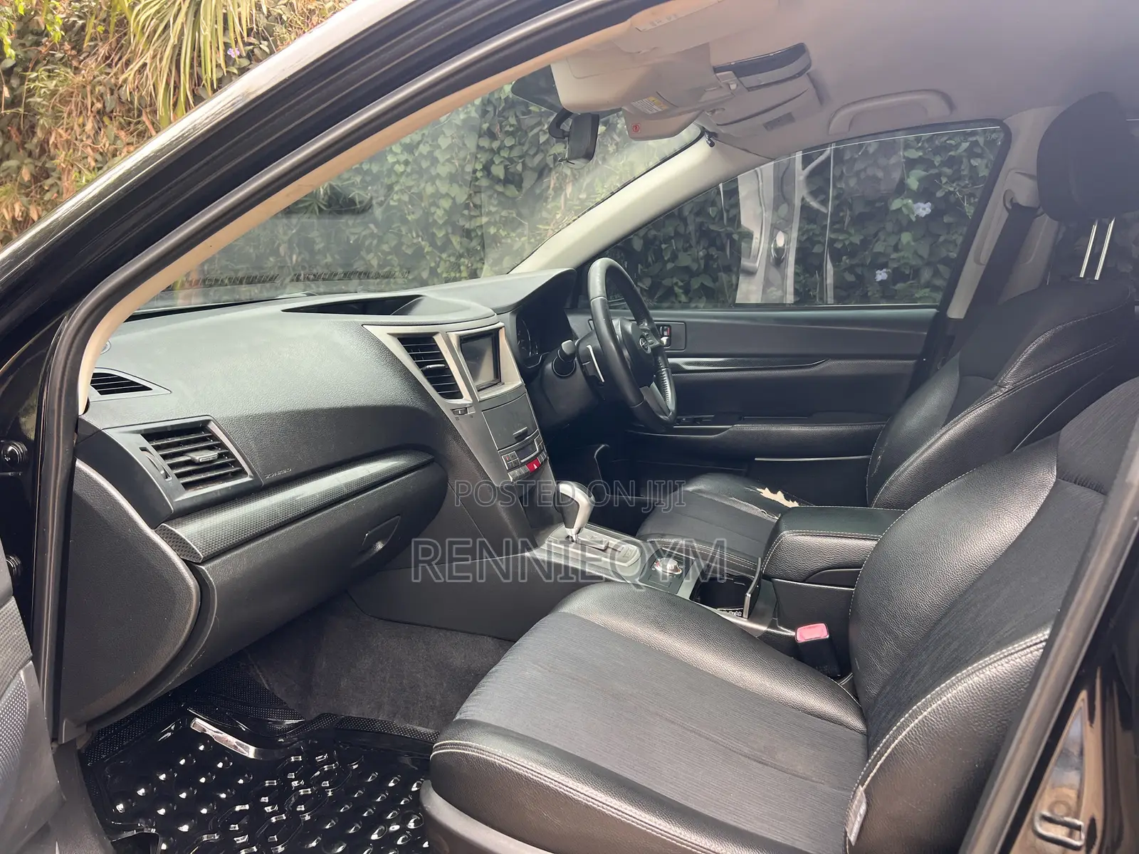 Subaru Legacy 2.5i Limited Sedan 2012 Black
