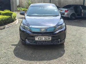 Toyota Harrier 2.0 2019 Black