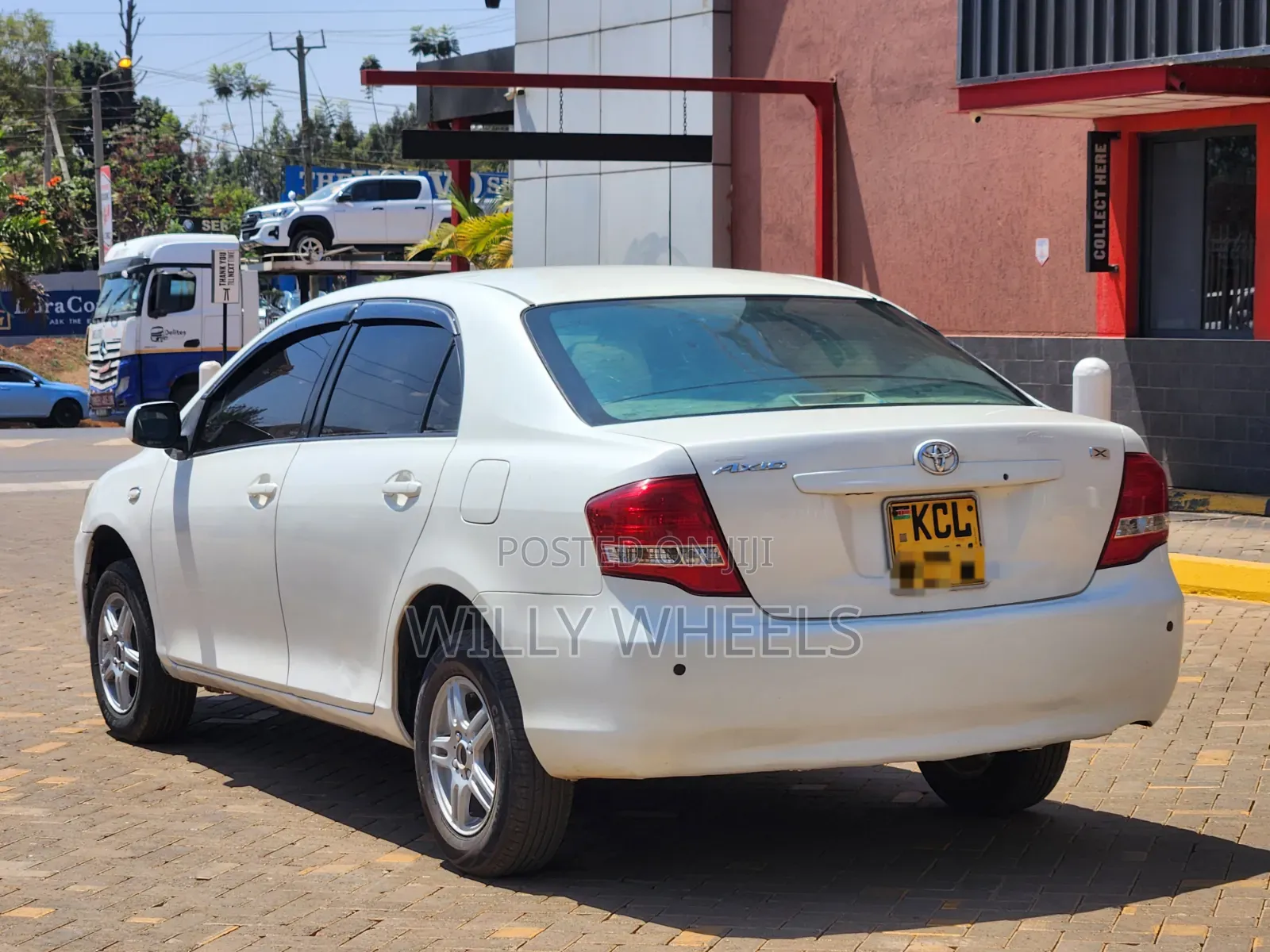 Toyota Axio 2010 White