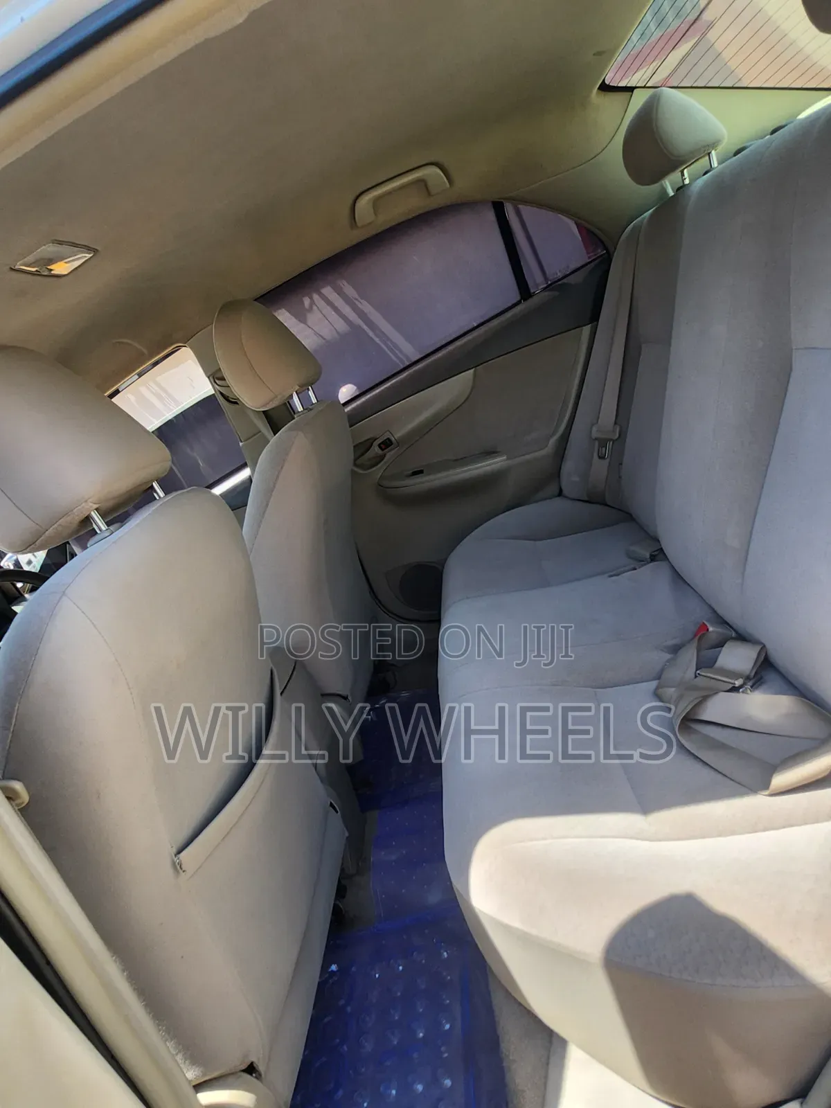 Toyota Axio 2010 White