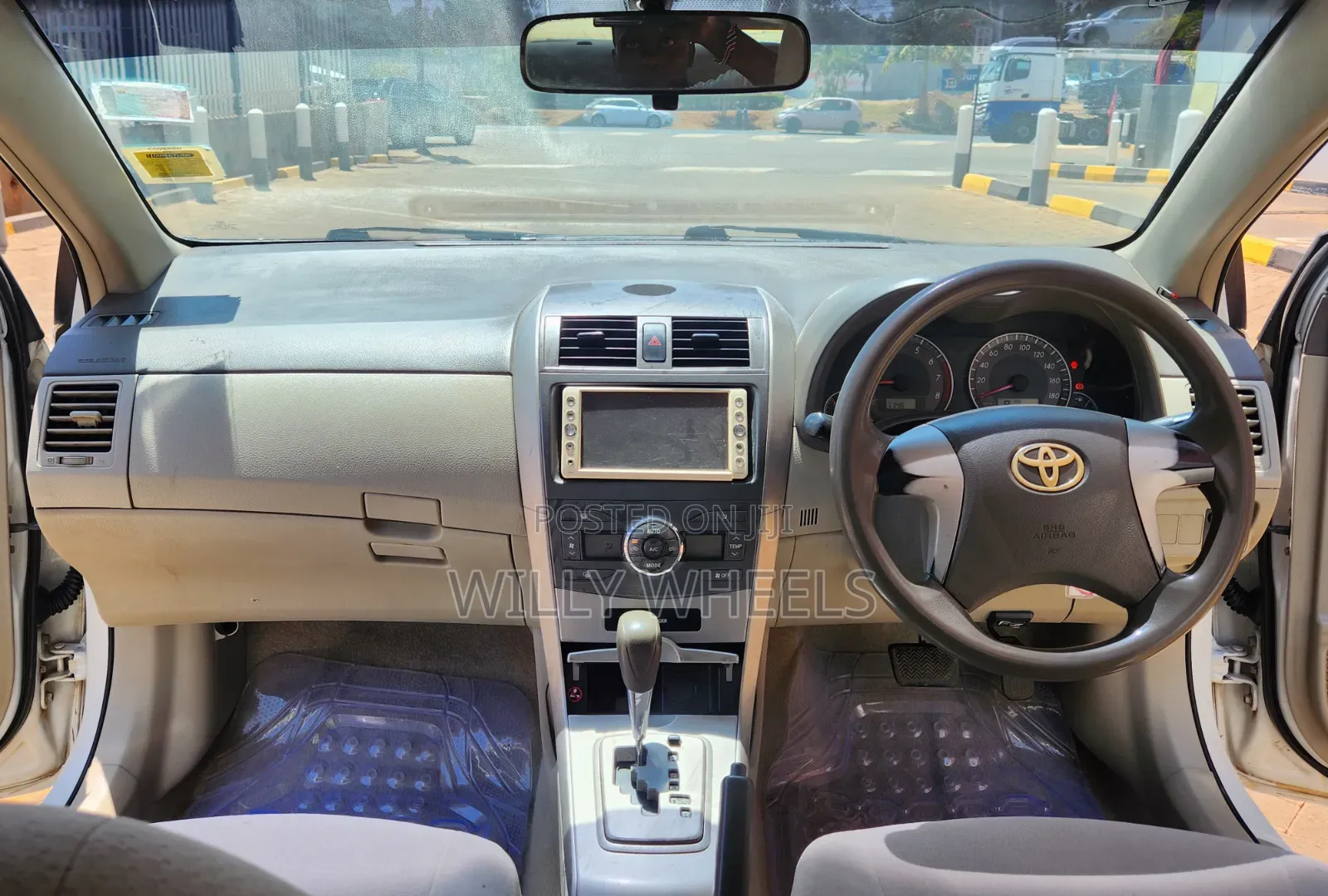 Toyota Axio 2010 White