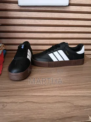 Samba Sneaker