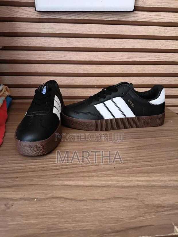 Samba Sneaker - thumbnail 4