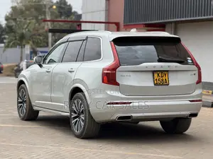 Volvo XC90 2020 White