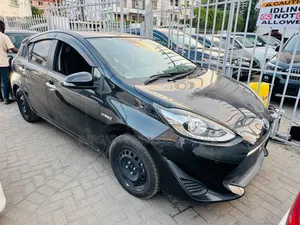 Toyota Aqua 2019 Black