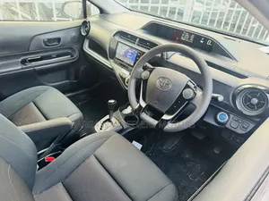 Toyota Aqua 2019 Black