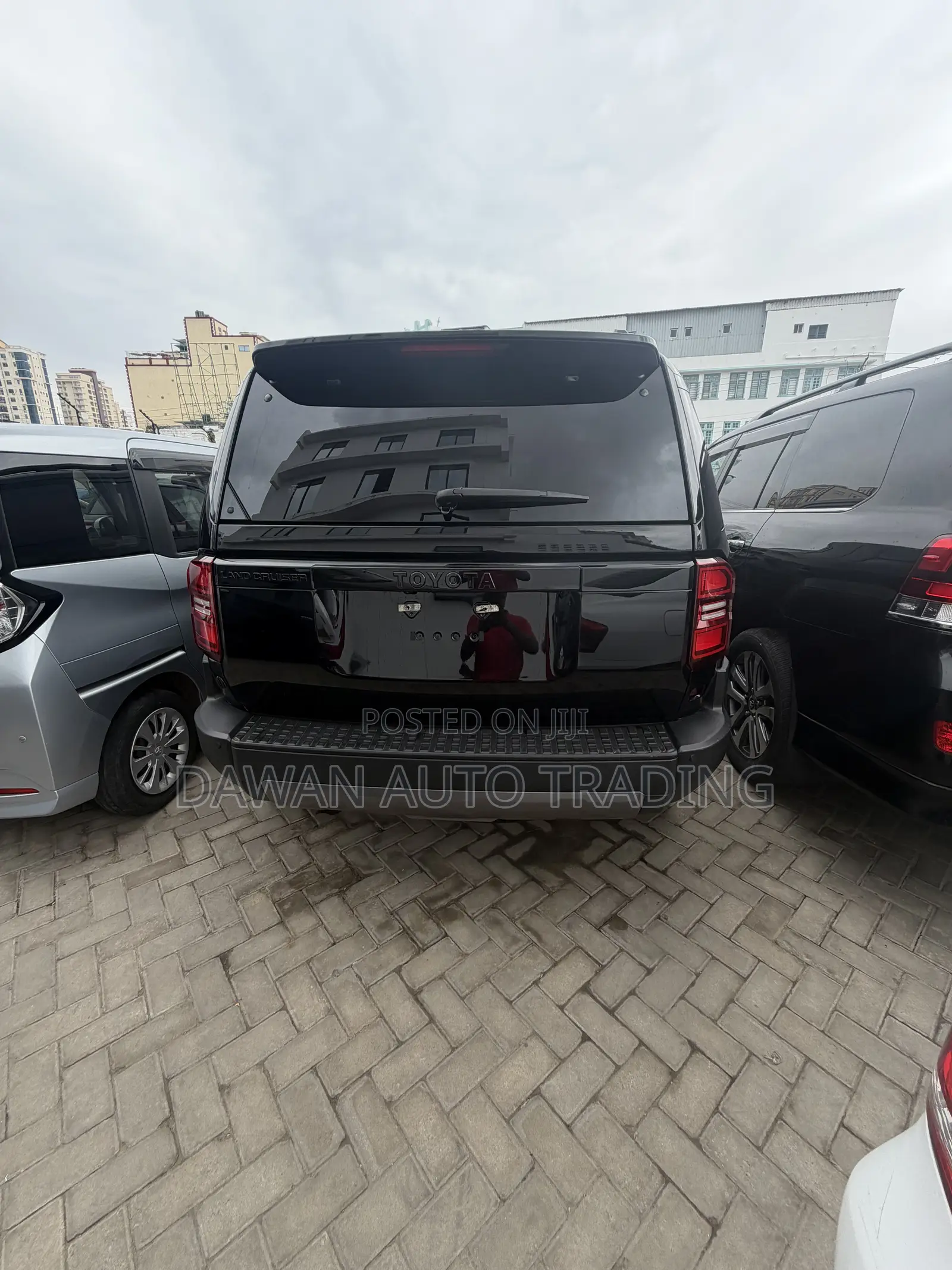 Toyota Land Cruiser Prado 2.8 2024 Black