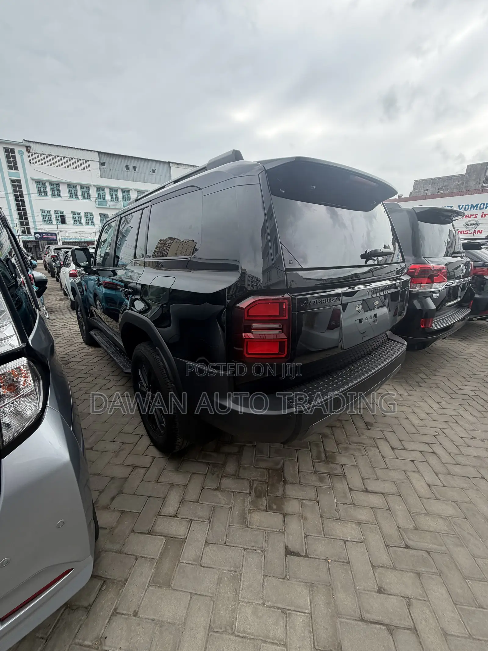 Toyota Land Cruiser Prado 2.8 2024 Black